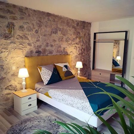 Maison De Village Avec Terrasse Luc-en-Diois ภายนอก รูปภาพ