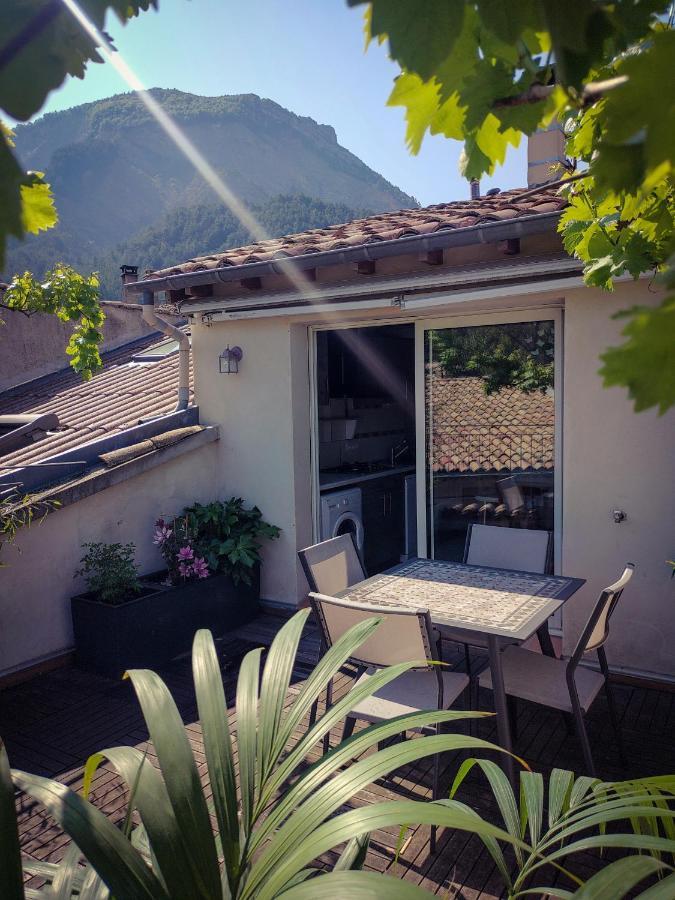 Maison De Village Avec Terrasse Luc-en-Diois ภายนอก รูปภาพ
